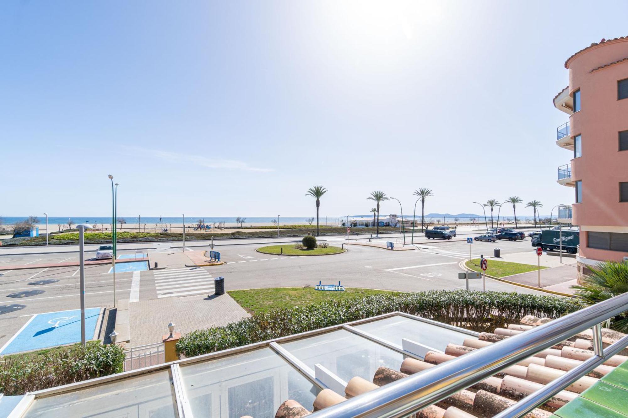 1013 Apartamento Vista Mar Con 2 Habitaciones By Homeselectspain Емпуриабрава Екстериор снимка